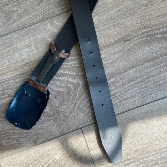 Western style Buckle Belt - Picture 8 of 12